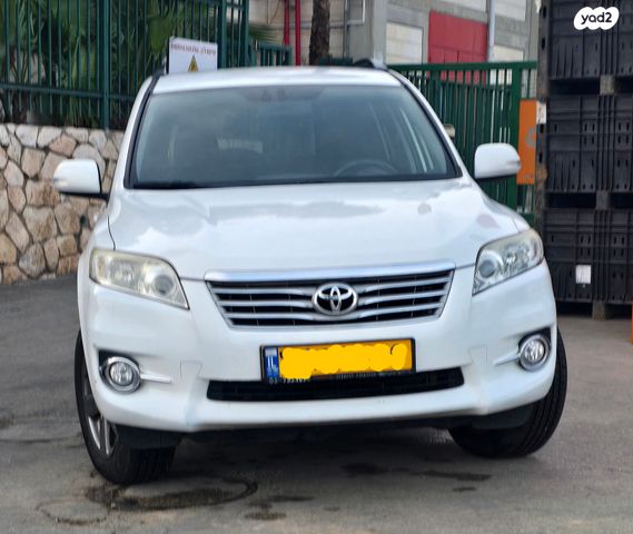 מודעת רכב טויוטה RAV4