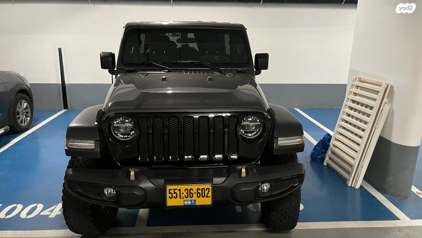 מודעת רכב ג'יפ רנגלר