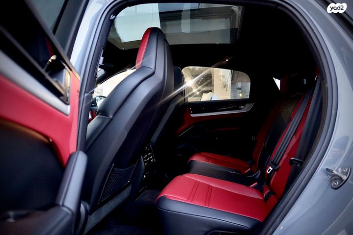 פורשה קאיין