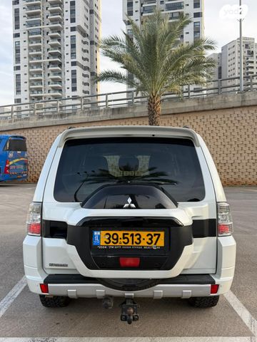 מיצובישי פג'רו