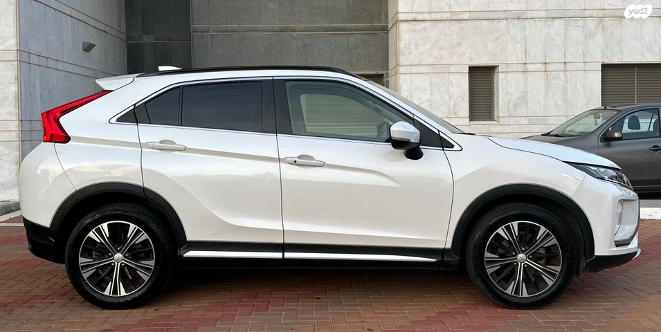 מיצובישי אקליפס קרוס