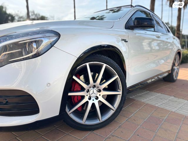 מרצדס-בנץ GLA