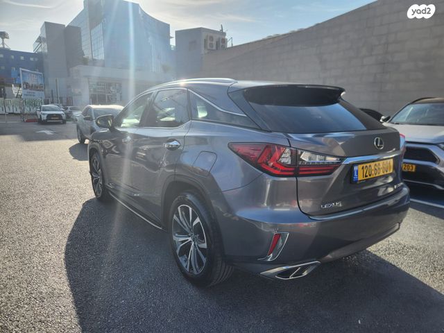 לקסוס RX