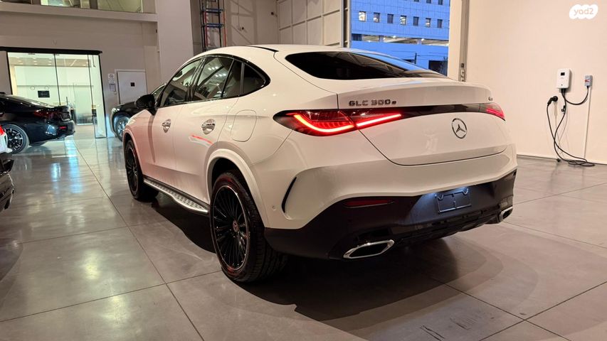 מרצדס-בנץ GLC קופה 