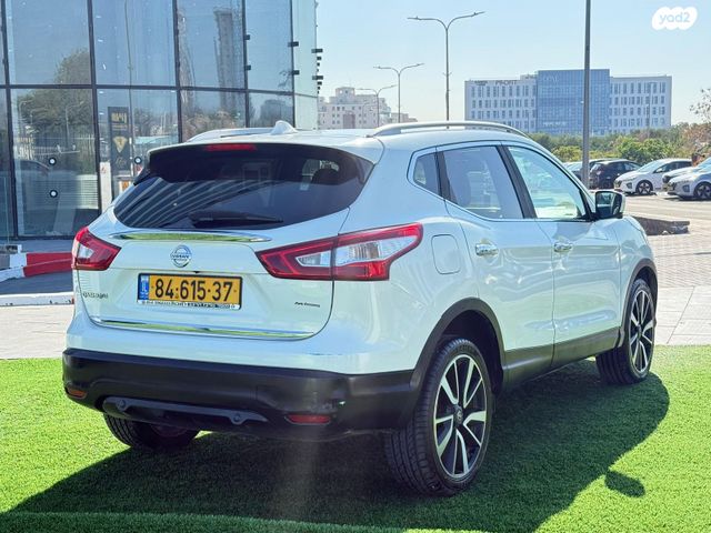 ניסאן קשקאי