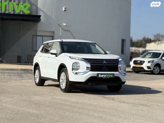 מיצובישי אאוטלנדר