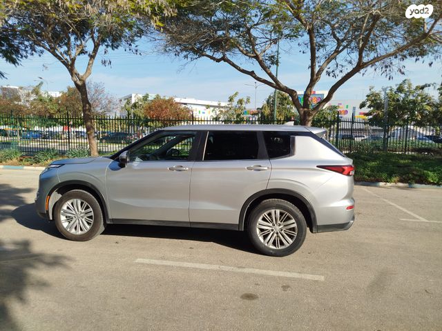 מיצובישי אאוטלנדר