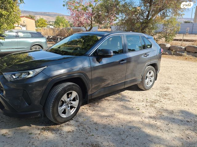 מודעת רכב טויוטה RAV4