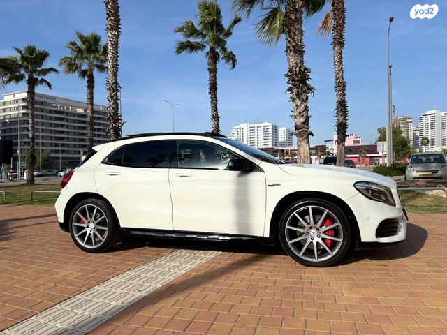 מודעת רכב מרצדס-בנץ GLA