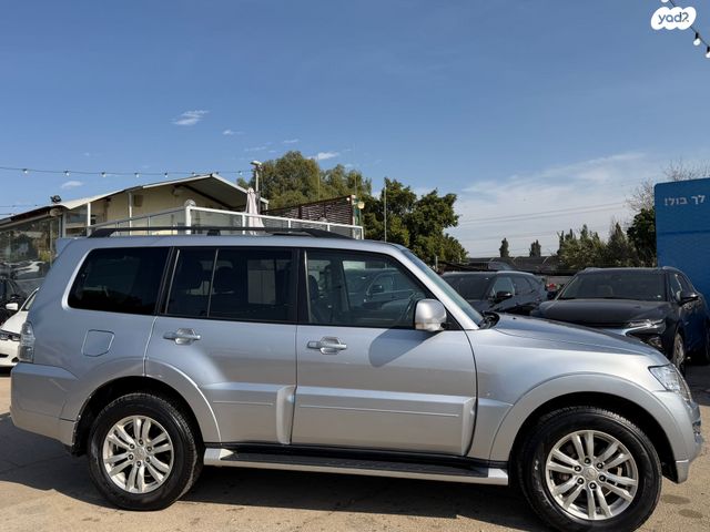 מיצובישי פג'רו