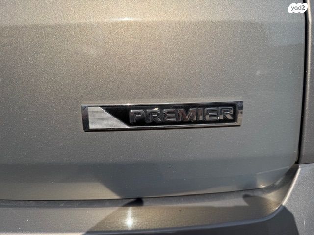 שברולט טראוורס