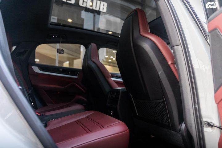 פורשה קאיין