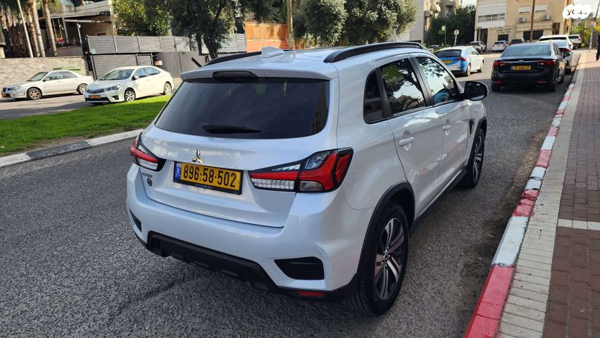 מיצובישי ASX