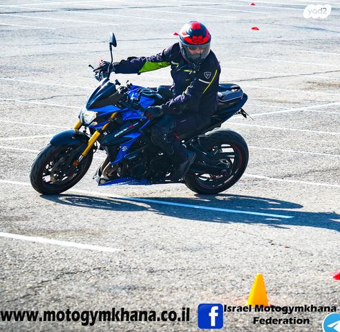 סוזוקי GSXS750