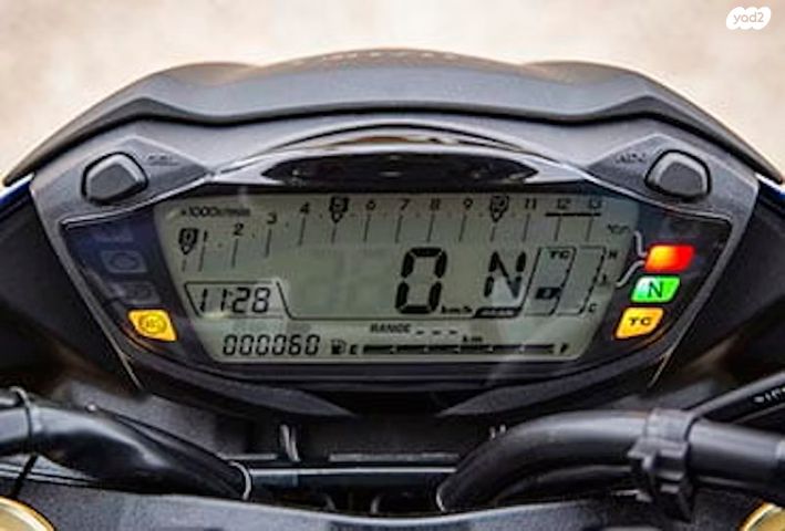 סוזוקי GSXS750