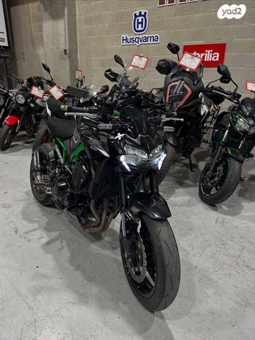 מודעת רכב קאוואסאקי Z900