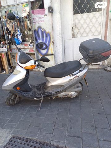 מודעת רכב קימקו סופר ג"וקי 125