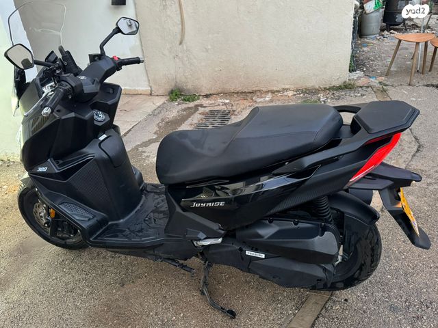 סאן יאנג ג'וי-מקס Z-300