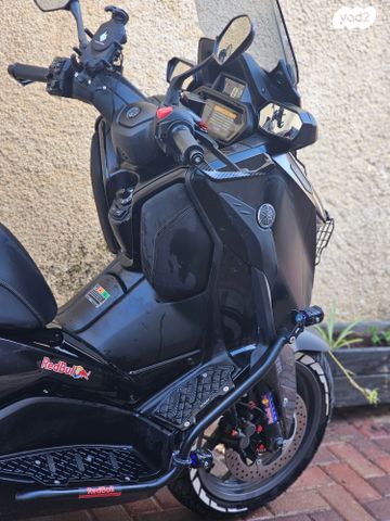 ימאהה X-MAX 300