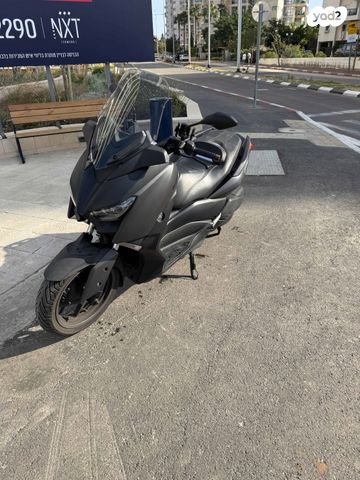 ימאהה X-MAX 300