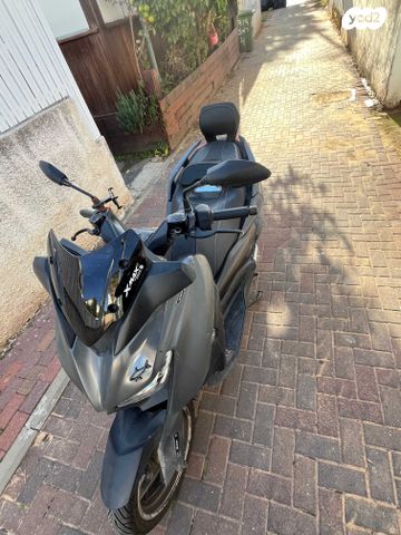 ימאהה X-Max 125 Sport