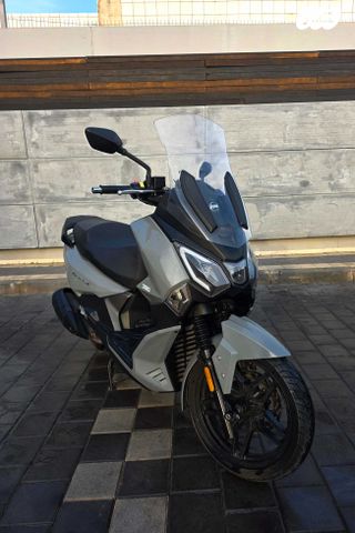 סאן יאנג ג'וירייד 300 16