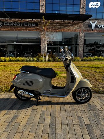 פיאג'ו וספה GTS300 סופר