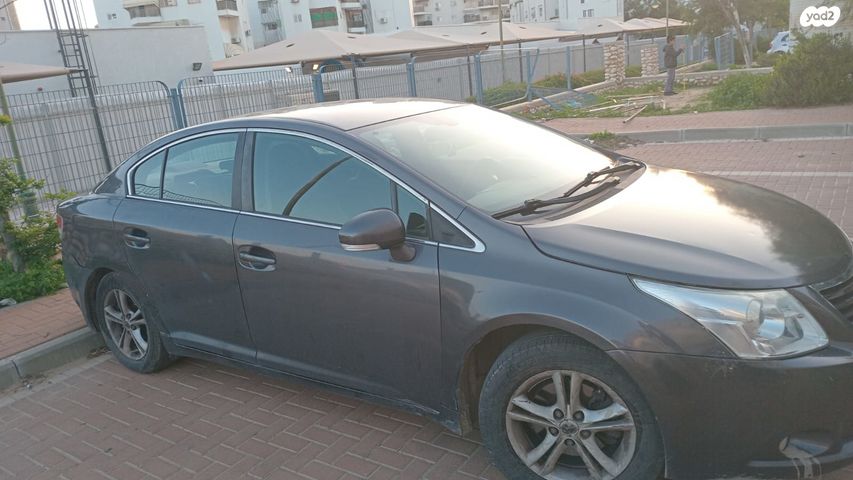 מודעת רכב טויוטה אוונסיס