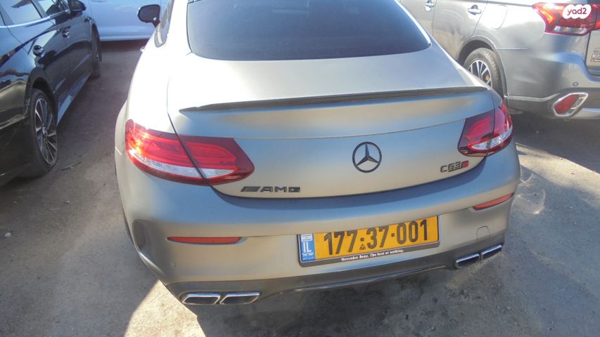 מודעת רכב מרצדס-בנץ C-class