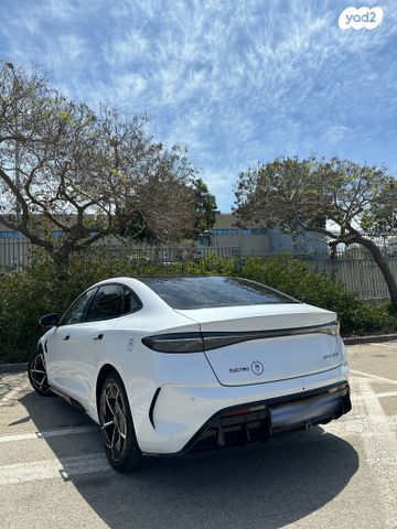 בי.ווי.די סיל