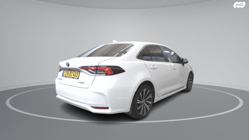 טויוטה קורולה