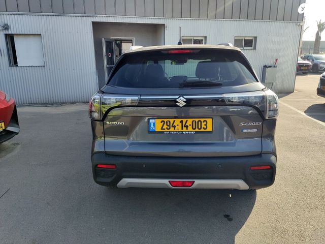 סוזוקי S-Cross