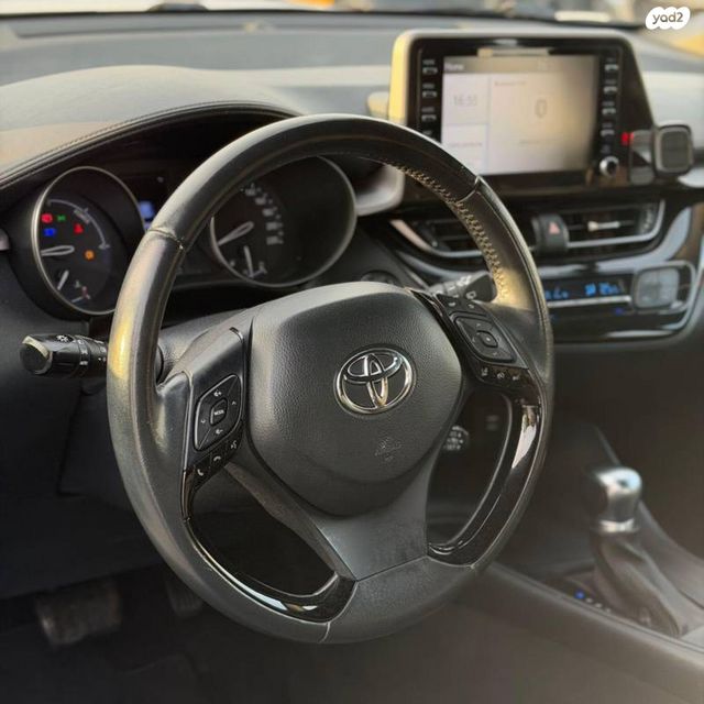 טויוטה C-HR