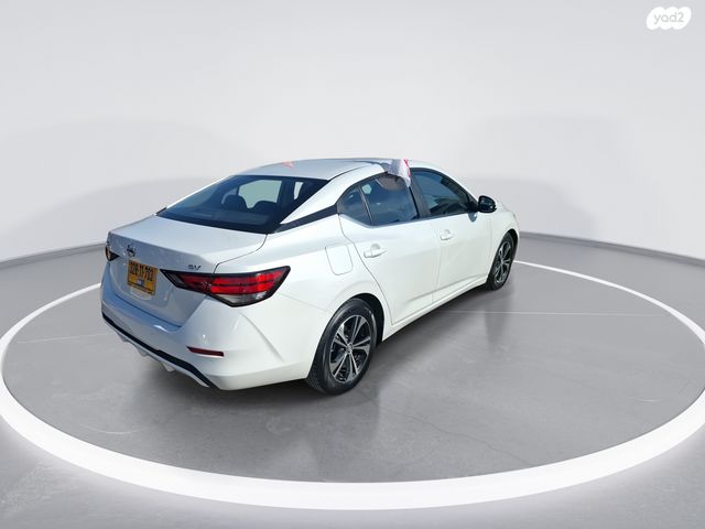 ניסאן סנטרה