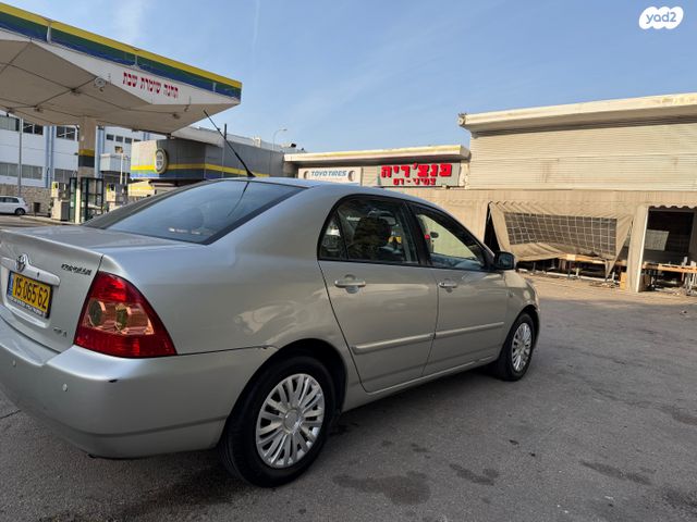 טויוטה קורולה