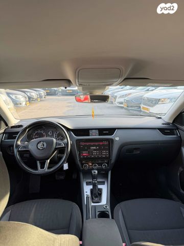 סקודה אוקטביה 