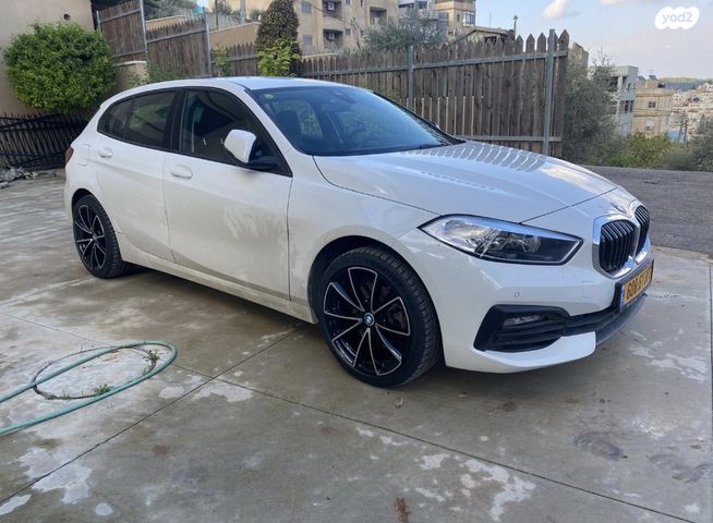 מודעת רכב ב מ וו סדרה 1