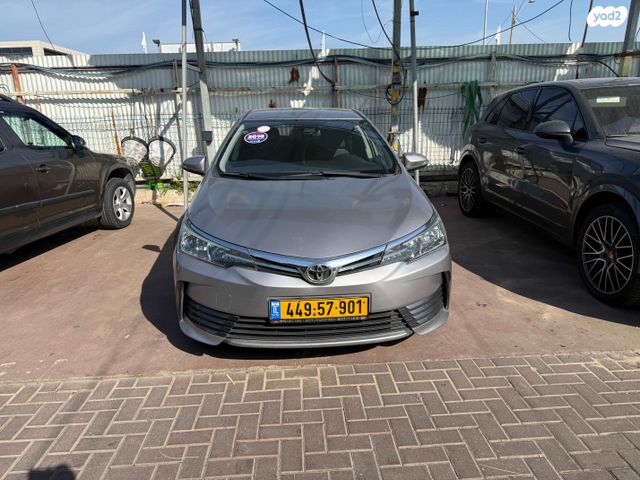 מודעת רכב טויוטה קורולה