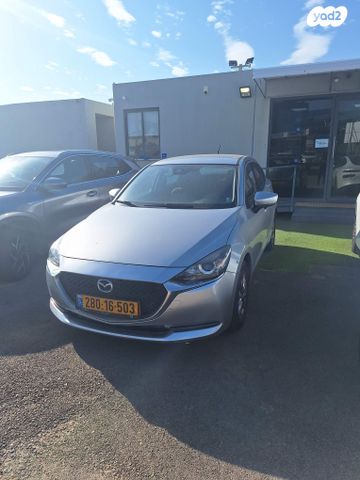 מודעת רכב מאזדה 2