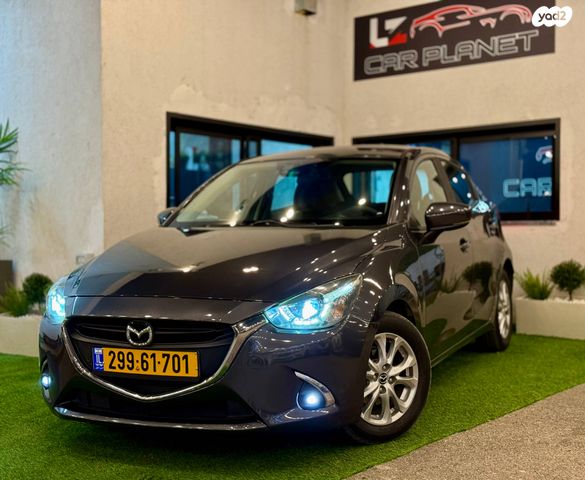 מודעת רכב מאזדה 2