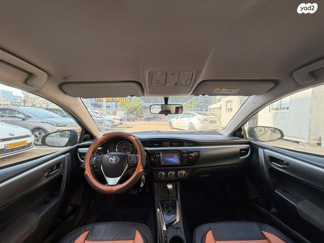 טויוטה קורולה