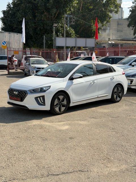 מודעת רכב יונדאי איוניק