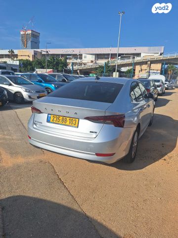 סקודה אוקטביה 