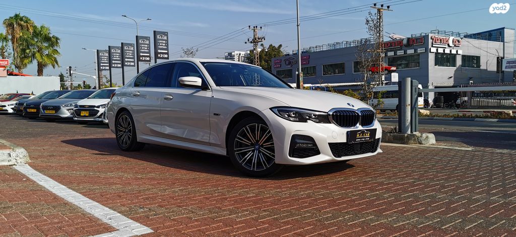 מודעת רכב ב מ וו סדרה 3