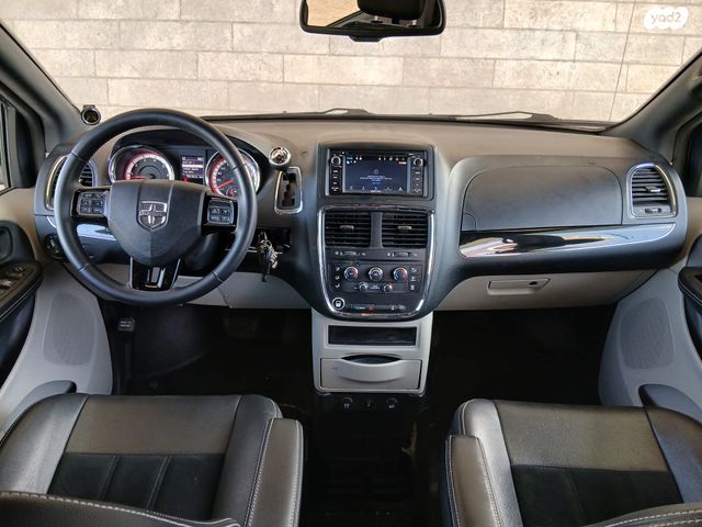 דודג' קראוון