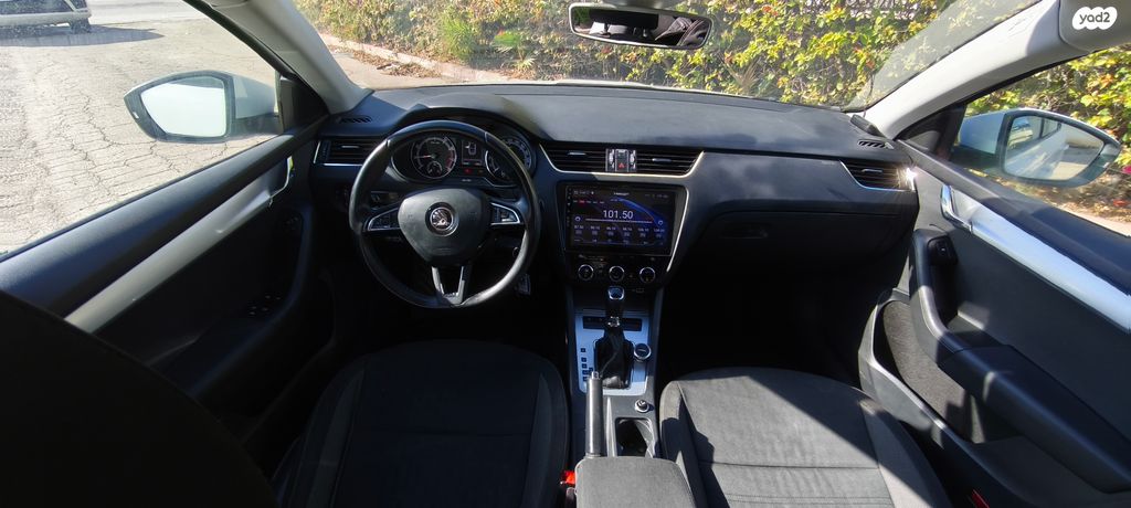 סקודה אוקטביה