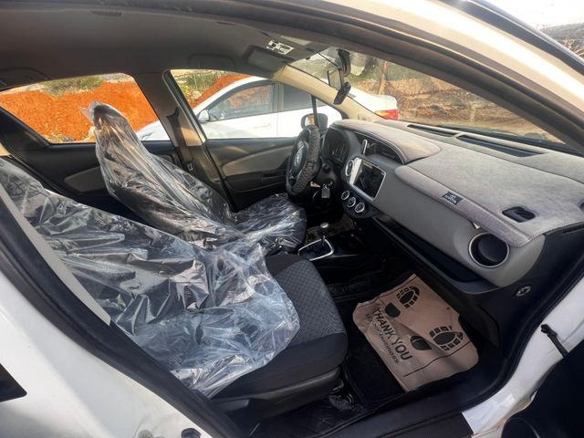 טויוטה יאריס