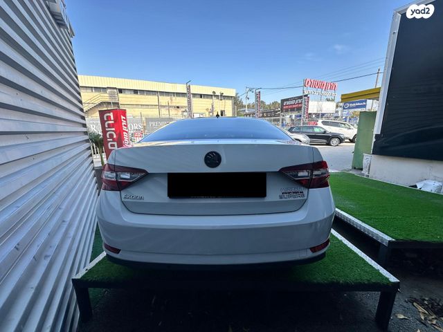 סקודה סופרב