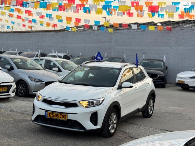 מודעת רכב קיה סטוניק