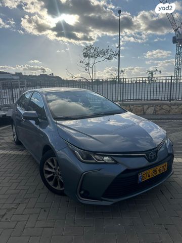 מודעת רכב טויוטה קורולה